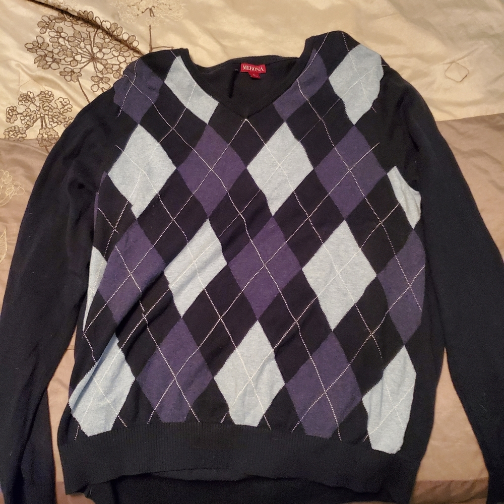Men's sweater